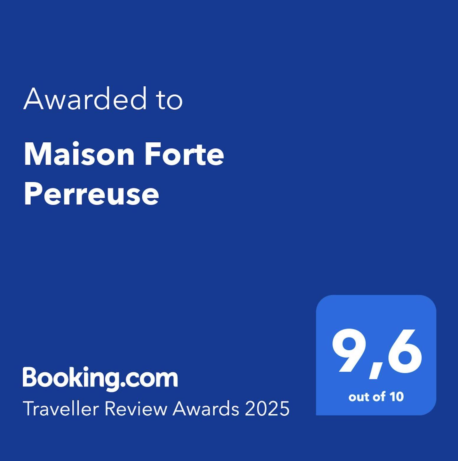 Maison Forte Perreuse 트레이니 외부 사진